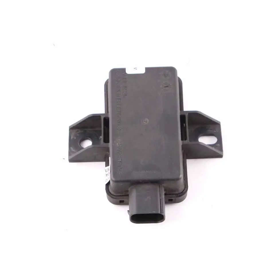 Moniteur Pression Pneus Module Contrôle pour Mercedes W204 W176 W212 à propos du numéro de pièce A0009008402 Mercedes W204 W176 W212 Moniteur Pression Pneus Module Contrôle - SKU A0009008402 - Numéro de pièce A0009008402