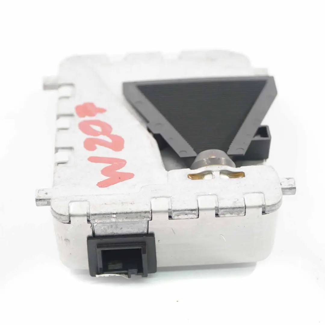 Telecamera parabrezza Mercedes W207 W212 W246 Modulo unità anteriore per con numero di parte A0009008905 Telecamera parabrezza Mercedes W207 W212 W246 Modulo unità anteriore - SKU A0009008905 - Numero di parte A0009008905