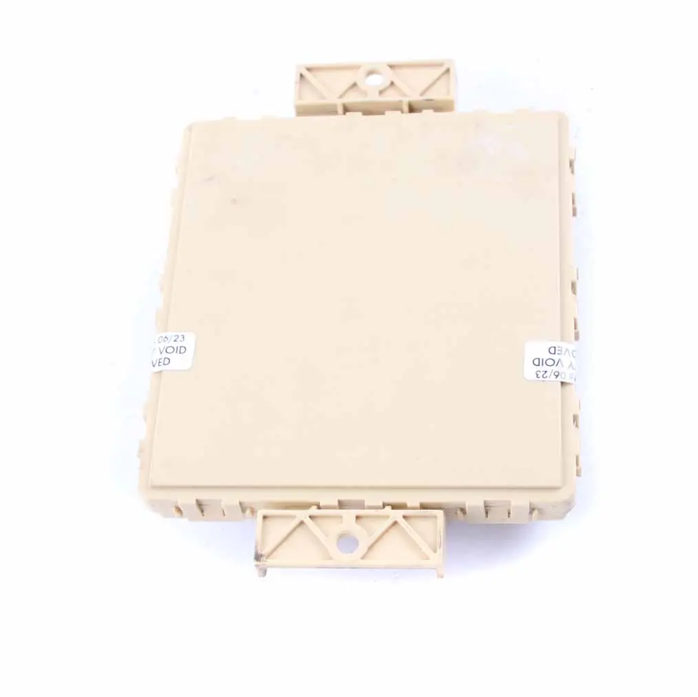 Unité Entraînement Module Contrôle Etendu ECU pour Mercedes W212 E63 AMG à propos du numéro de pièce A0009009903 Mercedes W212 E63 AMG Unité Entraînement Module Contrôle Etendu ECU - SKU A0009009903 - Numéro de pièce A0009009903