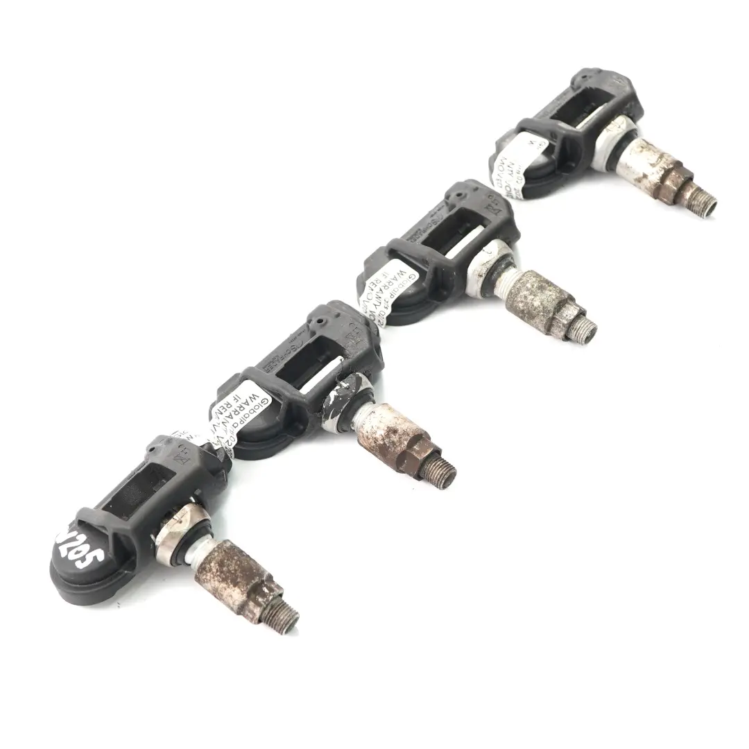 Sensore monitoraggio pressione pneumatici Set 4 per Mercedes W205 W212 con numero di parte A0009050030 Mercedes W205 W212 Sensore monitoraggio pressione pneumatici Set 4 - SKU A0009050030-1 - Numero di parte A0009050030