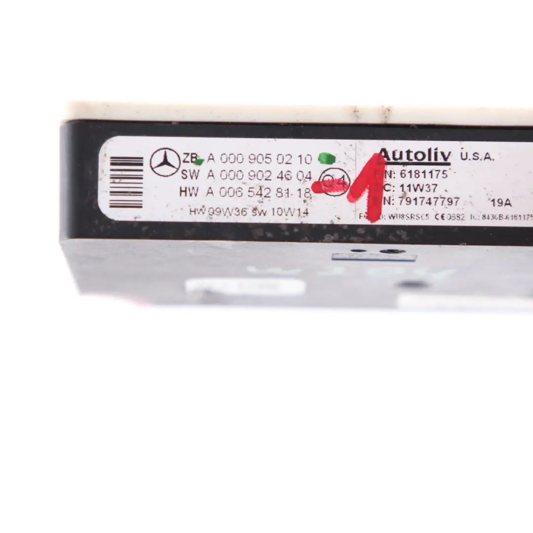 Blind Spot Radar Sensor Rear Left Right N/O/S to Mercedes W204 W212 with Part number A0009050210 Mercedes W204 W212 Blind Spot Radar Sensor Rear Left Right N/O/S - SKU A0009050210-1 - Part number A0009050210