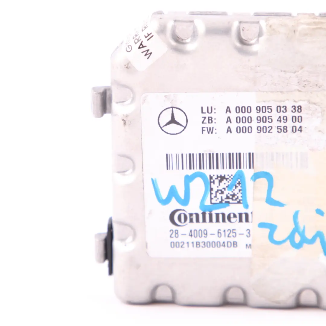 Purpose Windscreen Camera Control Unit Module pour Mercedes W212 Multi à propos du numéro de pièce A0009050338 Mercedes W212 Multi Purpose Windscreen Camera Control Unit Module - SKU A0009050338 - Numéro de pièce A0009050338