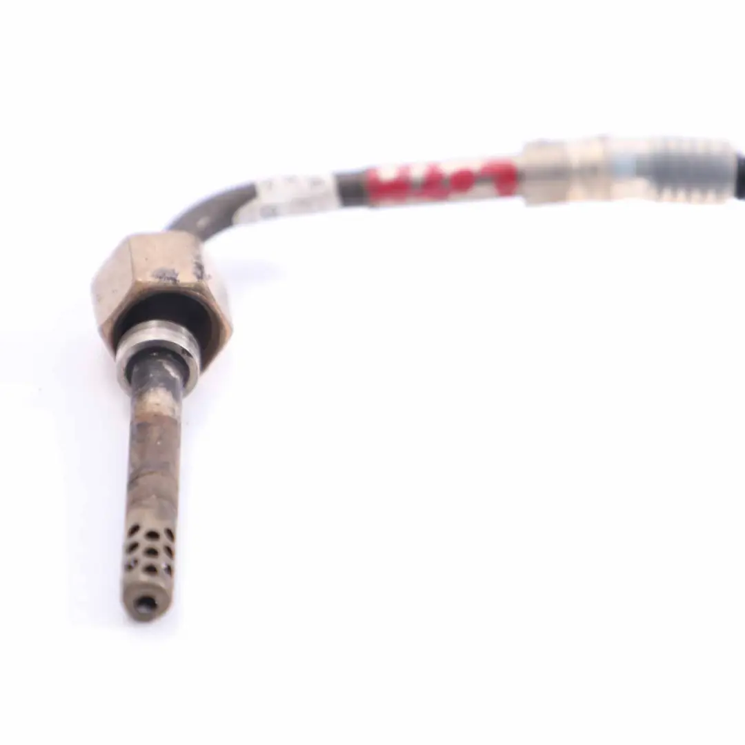 OM642 Czujnik Temperatury Spalin do Mercedes W222 o numerze A0009050432 Mercedes W222 OM642 Czujnik Temperatury Spalin - SKU A0009050432 - Numer Części A0009050432