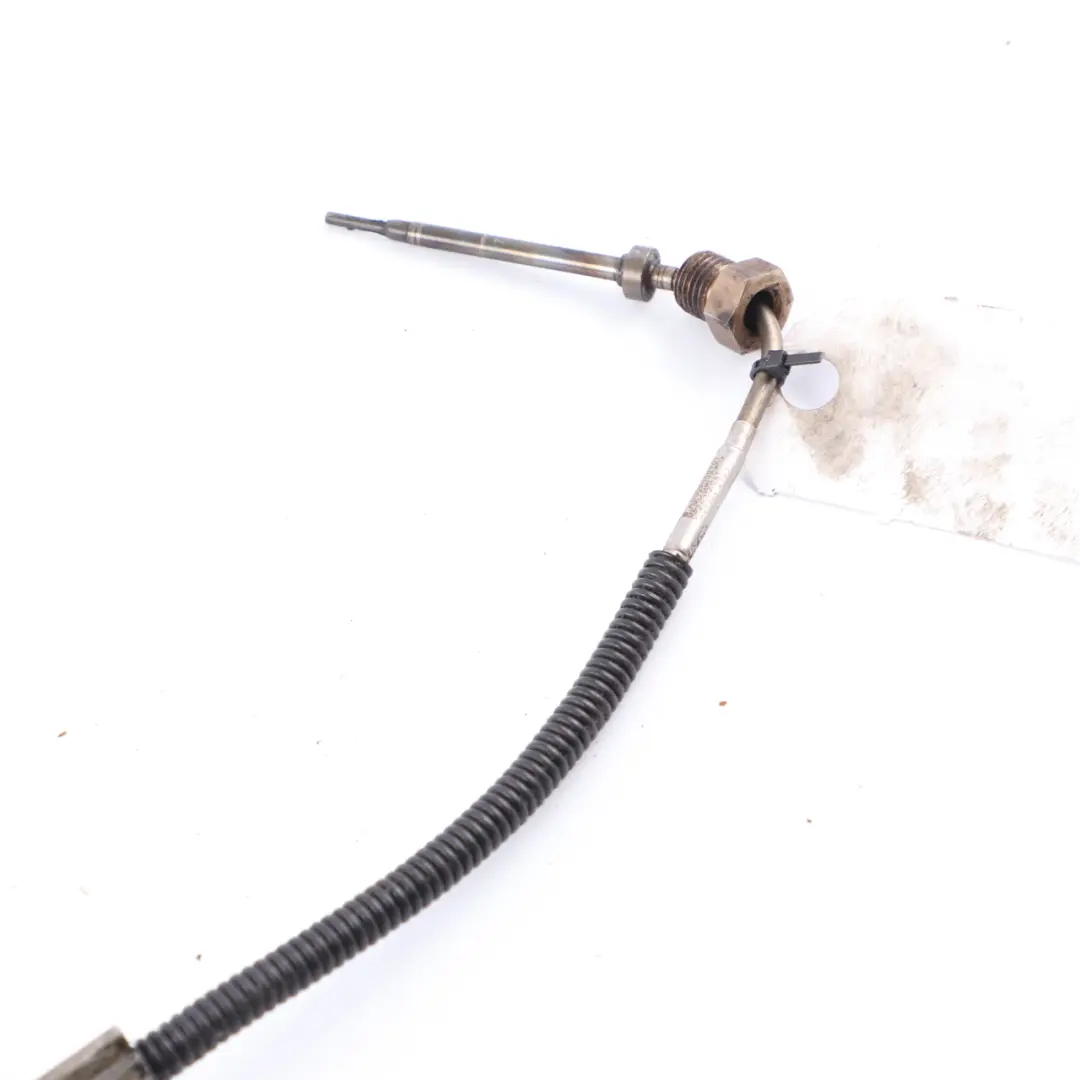 Czujnik Temperatury Spalin do Mercedes W246 o numerze A0009050701 Mercedes W246 Czujnik Temperatury Spalin - SKU A0009050701 - Numer Części A0009050701