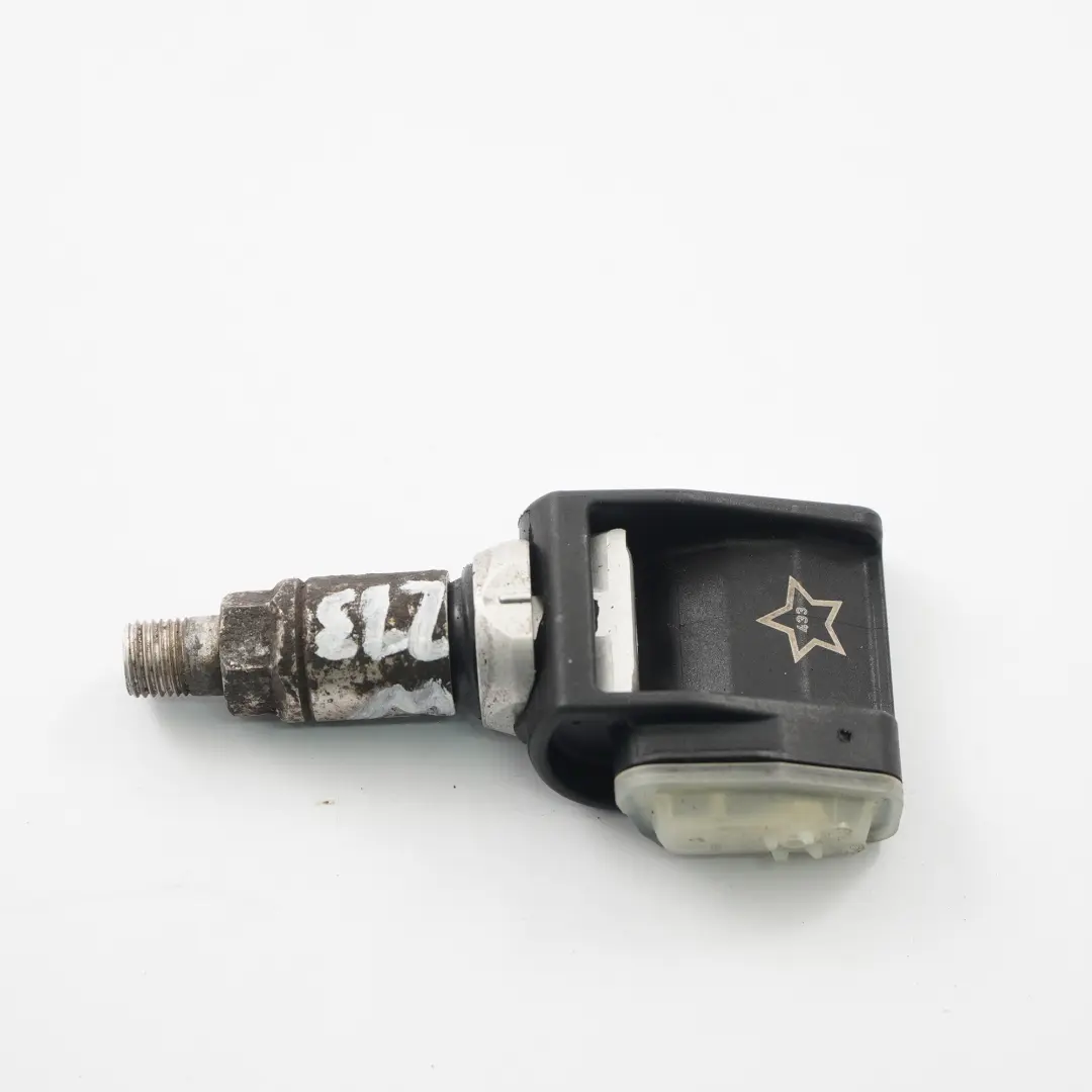 Sensore pressione Mercedes W213 W238 TPMS anteriore posteriore per con numero di parte A0009052102 Sensore pressione Mercedes W213 W238 TPMS anteriore posteriore - SKU A0009052102 - Numero di parte A0009052102