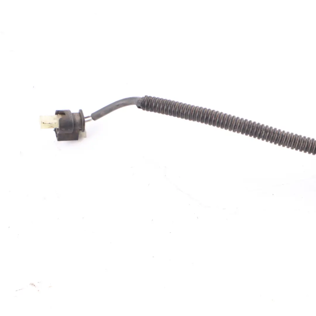 OM651 Exhaust Gas Temperature Sensor to Mercedes Vito W447 with Part number A0009052106 Mercedes Vito W447 OM651 Exhaust Gas Temperature Sensor - SKU A0009052106 - Part number A0009052106