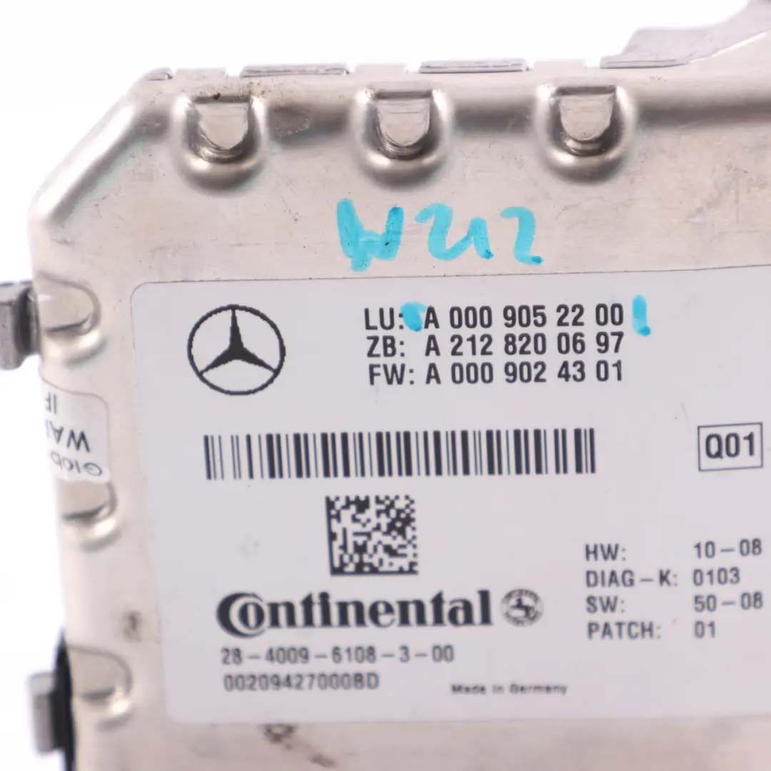 Windscreen Camera Mercedes W209 W212 W221 Front Control Unit Module to with Part number A0009052200 Windscreen Camera Mercedes W209 W212 W221 Front Control Unit Module - SKU A0009052200 - Part number A0009052200