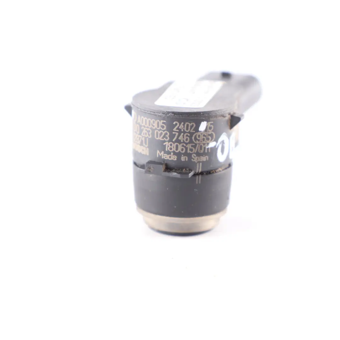 Mercedes W164 W204 R171 PDC Sensor de Distancia de Aparcamiento Negro Obsidiana - SKU A0009052402-OB - Número de pieza A0009052402