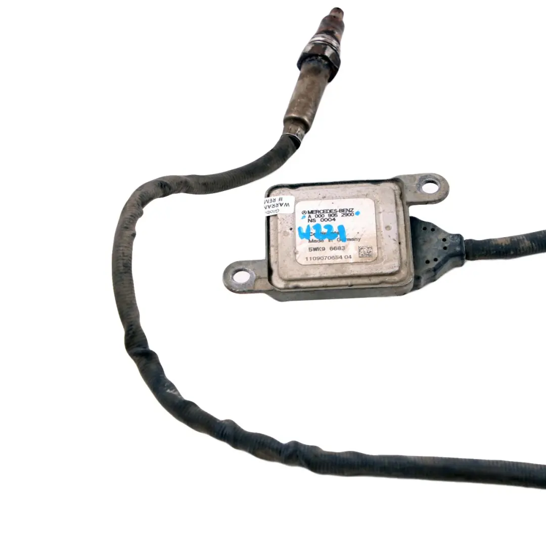Mercedes-Benz S-Class W221 NOX Sensor Lambda Probe Control Unit to with Part number A0009052900 Mercedes-Benz S-Class W221 NOX Sensor Lambda Probe Control Unit - SKU A0009052900 - Part number A0009052900