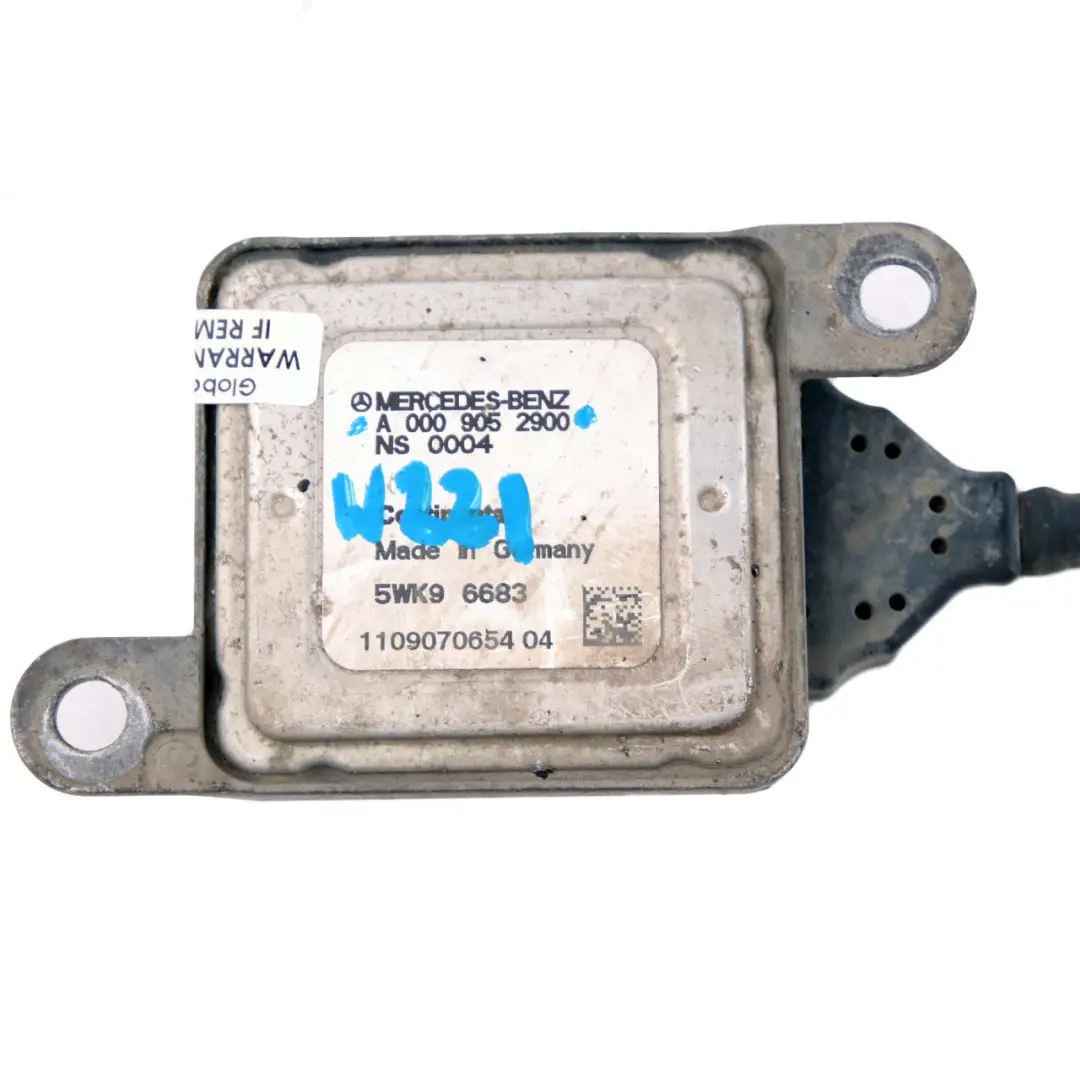 Mercedes-Benz S-Class W221 Capteur NOX Sonde Lambda Unité Contrôle pour à propos du numéro de pièce A0009052900 Mercedes-Benz S-Class W221 Capteur NOX Sonde Lambda Unité Contrôle - SKU A0009052900 - Numéro de pièce A0009052900