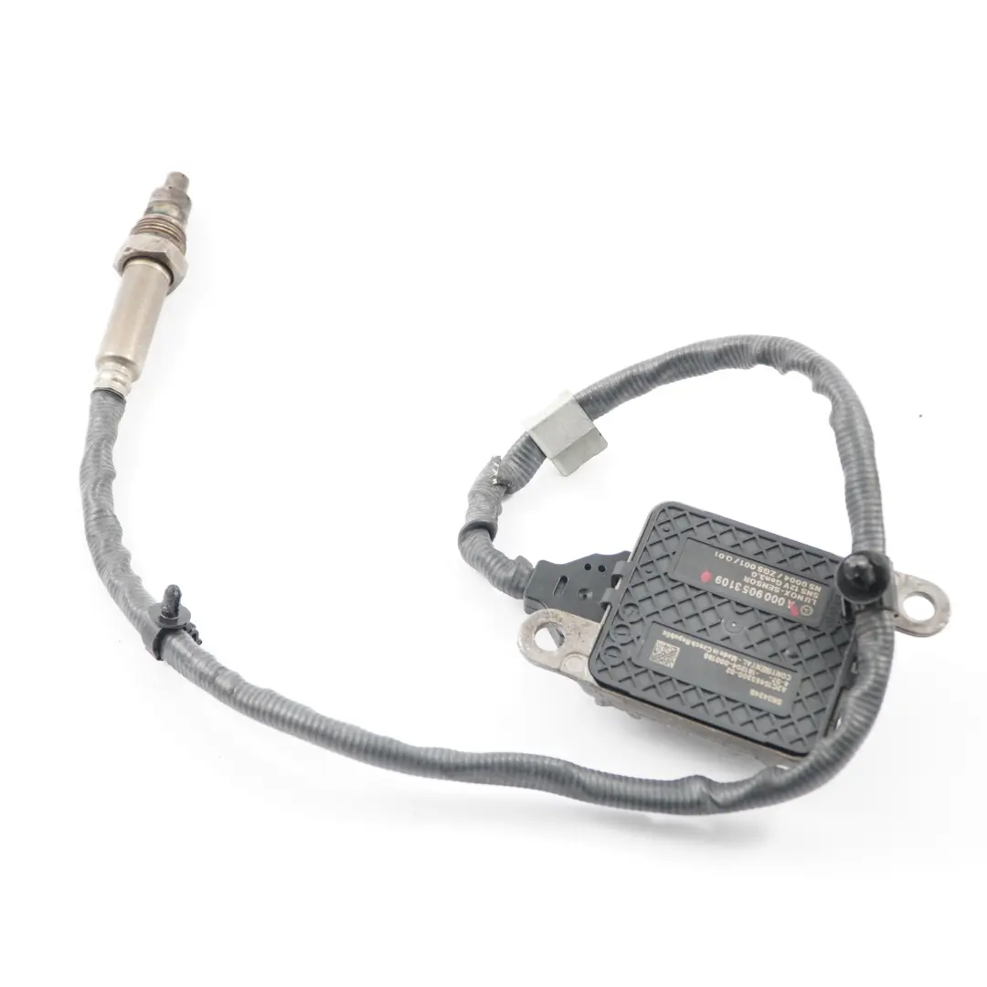 OM608 Czujnik NOX Sonda Lambda do Mercedes C118 W177 W205 W447 o numerze A0009053109 Mercedes C118 W177 W205 W447 OM608 Czujnik NOX Sonda Lambda - SKU A0009053109 - Numer Części A0009053109