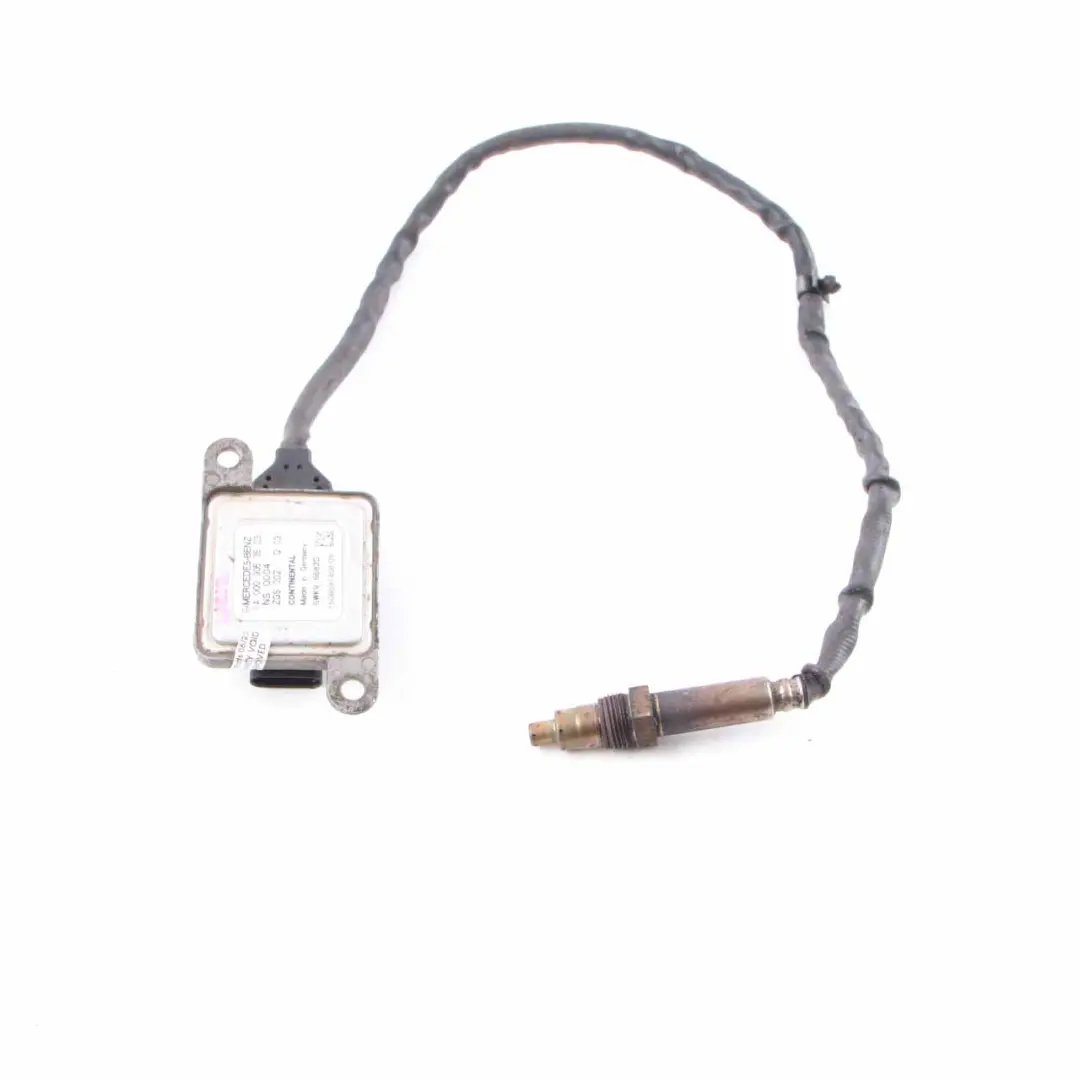 W207 W212 W906 NOX Sensor Lambda Sauerstoffsonde für Mercedes mit Teilenummer A0009053503 Mercedes W207 W212 W906 NOX Sensor Lambda Sauerstoffsonde - SKU A0009053503 - Teilenummer A0009053503