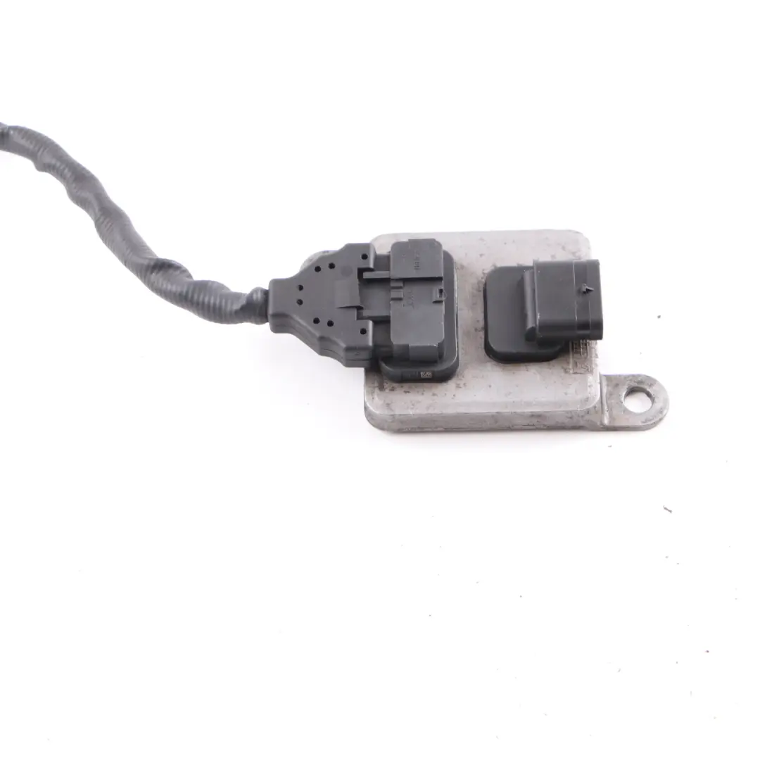 Czujnik NOX Sonda Lambda do Mercedes W212 W176 W246 o numerze A0009053603 Mercedes W212 W176 W246 Czujnik NOX Sonda Lambda - SKU A0009053603 - Numer Części A0009053603