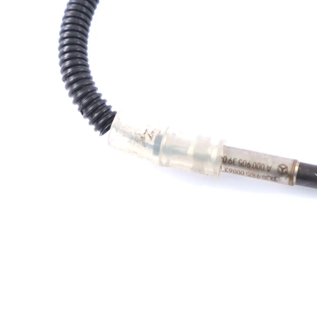 Temperature Sensor Mercedes W213 OM654 Catalytic Converter Gas Probe to with Part number A0009053904 Temperature Sensor Mercedes W213 OM654 Catalytic Converter Gas Probe - SKU A0009053904 - Part number A0009053904