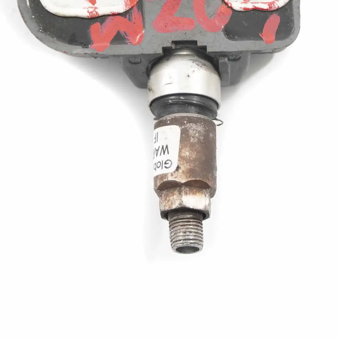 Genuine Mercedes Tyre Pressure Wheel Electronic Sensor TPM 433,92MHZ to with Part number A0009054100 Genuine Mercedes Tyre Pressure Wheel Electronic Sensor TPM 433,92MHZ - SKU A0009054100 - Part number A0009054100