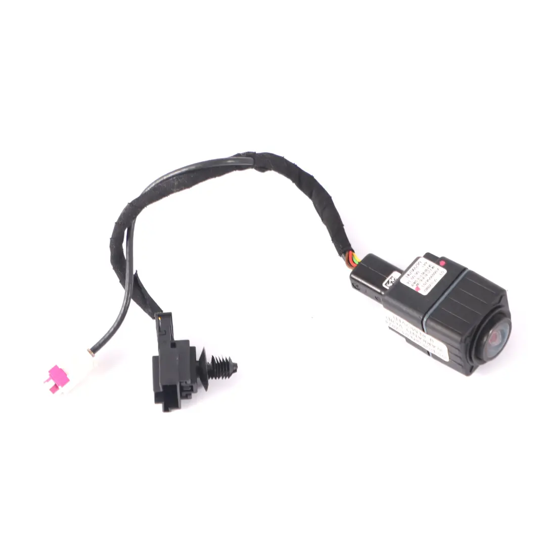 Caméra de recul Mercedes W246 Caméra de recul Couvercle de coffre pour à propos du numéro de pièce A0009054703 Caméra de recul Mercedes W246 Caméra de recul Couvercle de coffre - SKU A0009054703 - Numéro de pièce A0009054703