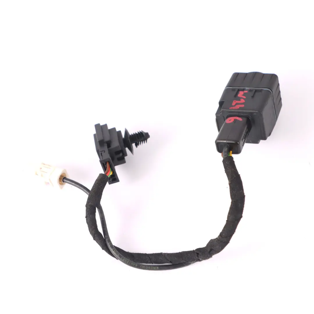 Telecamera per la retromarcia Mercedes W246 Coperchio del bagagliaio per con numero di parte A0009054703 Telecamera per la retromarcia Mercedes W246 Coperchio del bagagliaio - SKU A0009054703 - Numero di parte A0009054703