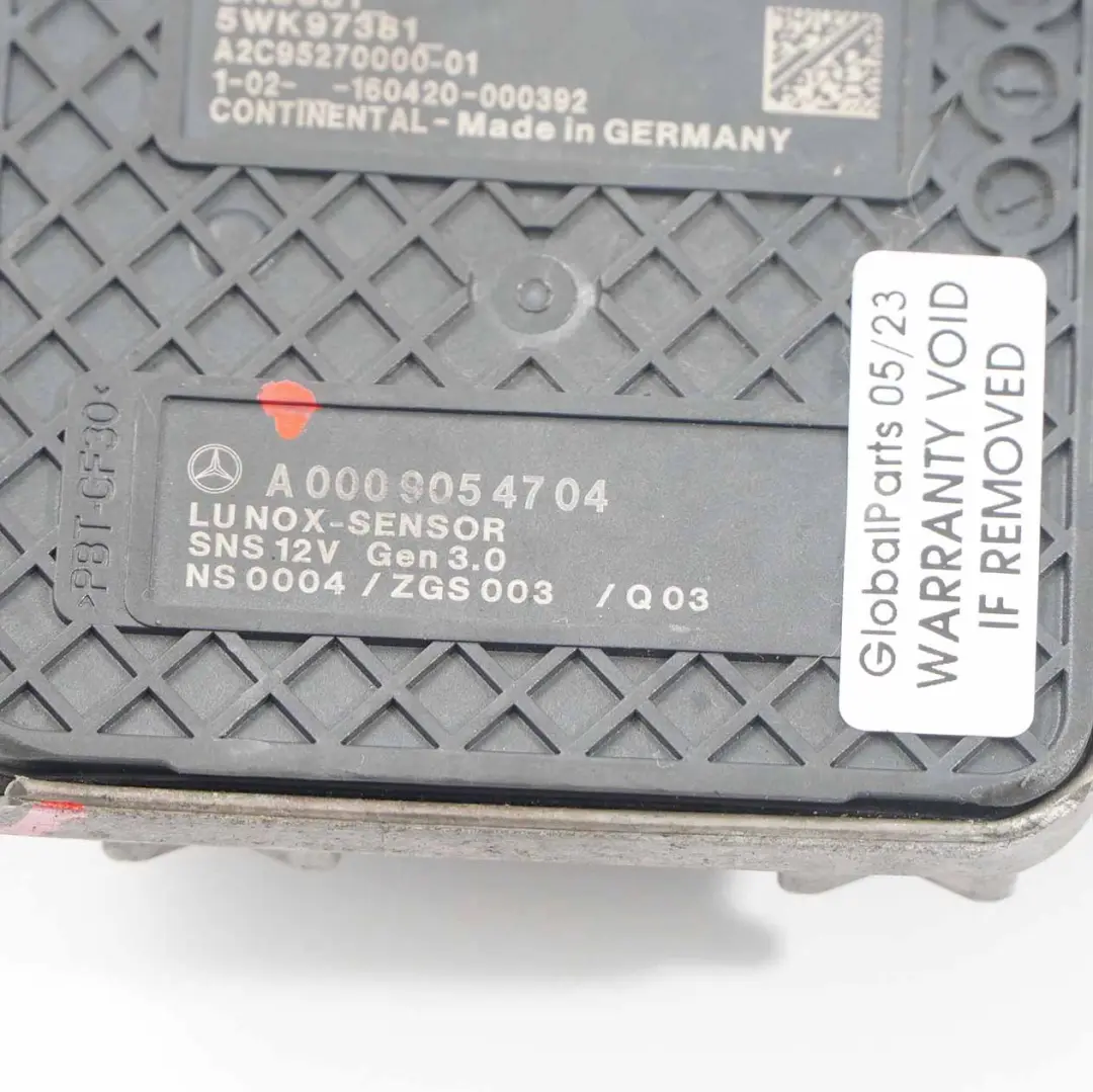 Sensore NOX Mercedes W213 Lambda Sonda ossigeno per con numero di parte A0009054704 Sensore NOX Mercedes W213 Lambda Sonda ossigeno - SKU A0009054704 - Numero di parte A0009054704