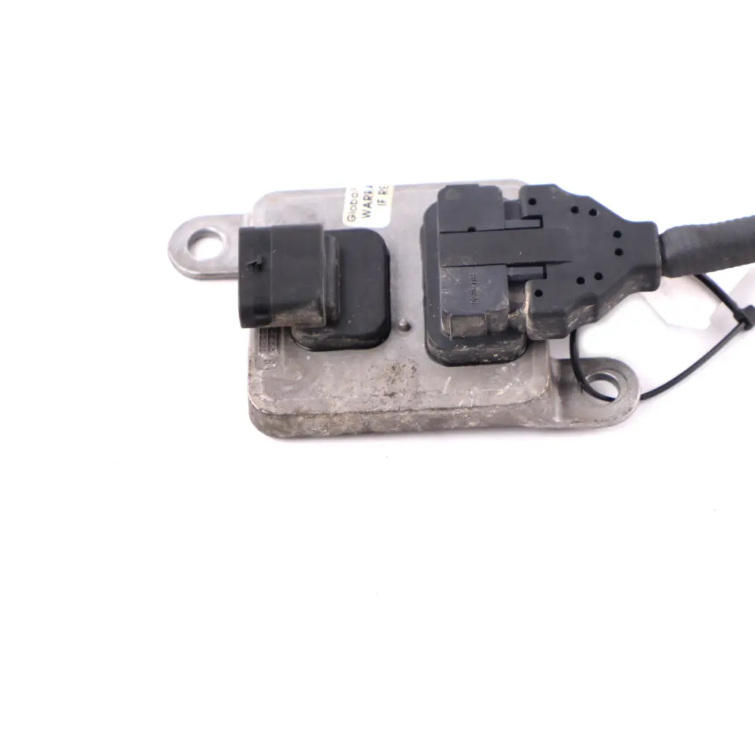 NOX Sensor 5WK96681 A0009050008 to Mercedes W204 W212 C207 A207 C218 with Part number A0009055100 Mercedes W204 W212 C207 A207 C218 NOX Sensor 5WK96681 A0009050008 - SKU A0009055100 - Part number A0009055100