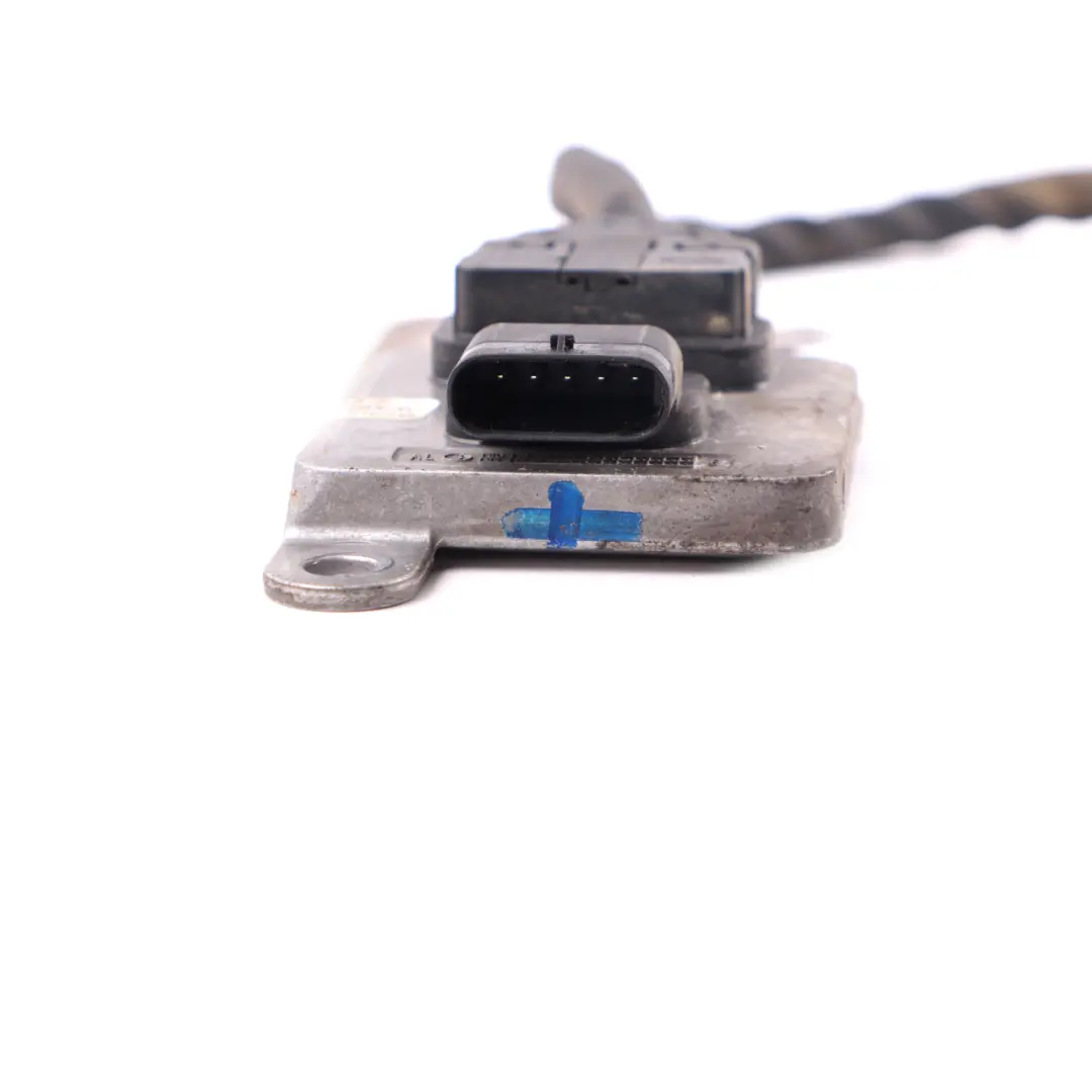 NOX Sensor 5WK96681 A0009050008 to Mercedes W204 W212 C207 A207 C218 with Part number A0009055100 Mercedes W204 W212 C207 A207 C218 NOX Sensor 5WK96681 A0009050008 - SKU A0009055100 - Part number A0009055100