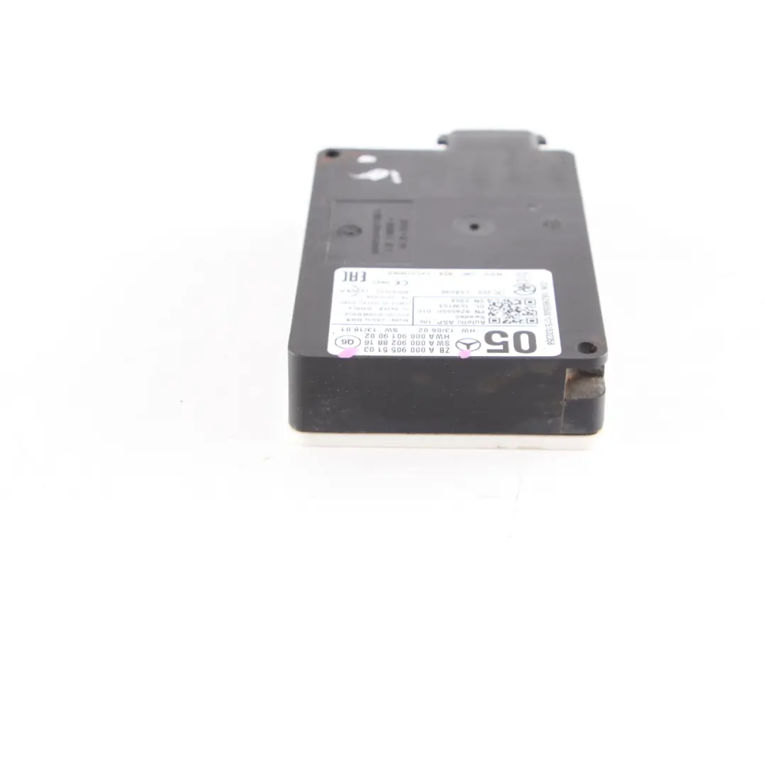  Module radar distance Mercedes W176 W207 W212 Unité Distronic avant - SKU A0009055103 - Numéro de pièce A0009055103