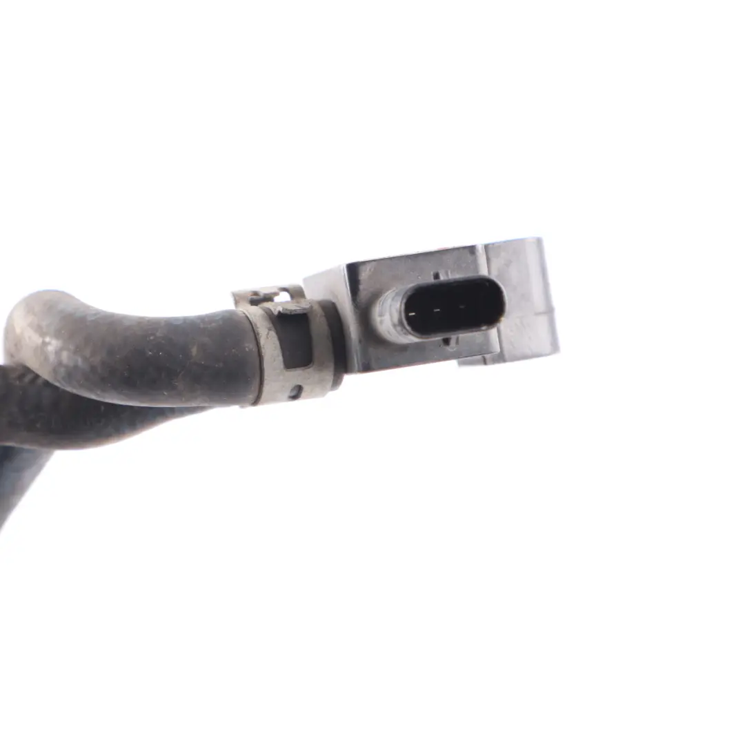 Exhaust Pressure Sensor DPF Exhaust Hoses to Mercedes W177 W247 with Part number A0009055307 Mercedes W177 W247 Exhaust Pressure Sensor DPF Exhaust Hoses - SKU A0009055307 - Part number A0009055307