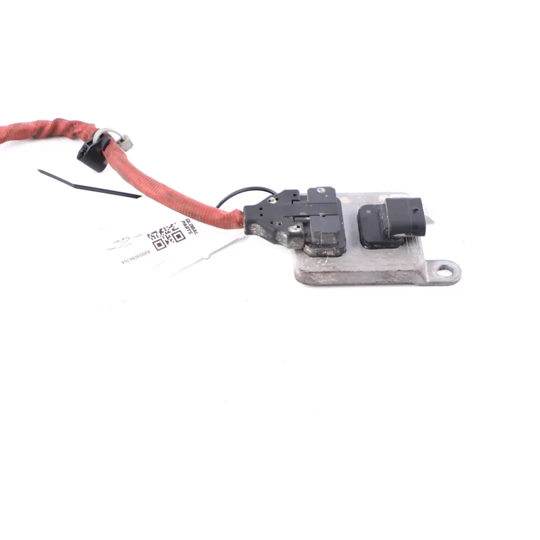 W207 W212 W218 W251 Czujnik NOX Sonda Lambda do Mercedes C204 o numerze A0009056104 Mercedes C204 W207 W212 W218 W251 Czujnik NOX Sonda Lambda - SKU A0009056104 - Numer Części A0009056104