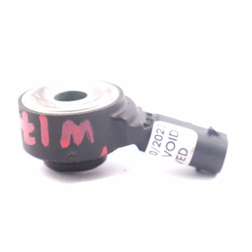 M260 Capteur De Cliquetis Carter Moteur Essence pour Mercedes W177 W247 à propos du numéro de pièce A0009056205 Mercedes W177 W247 M260 Capteur De Cliquetis Carter Moteur Essence - SKU A0009056205 - Numéro de pièce A0009056205
