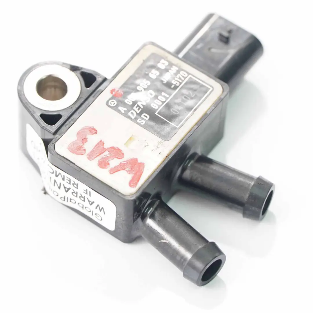 OM654 Diesel Abgasdruck sensor DPF für Mercedes W213 mit Teilenummer A0009056503 Mercedes W213 OM654 Diesel Abgasdruck sensor DPF - SKU A0009056503 - Teilenummer A0009056503