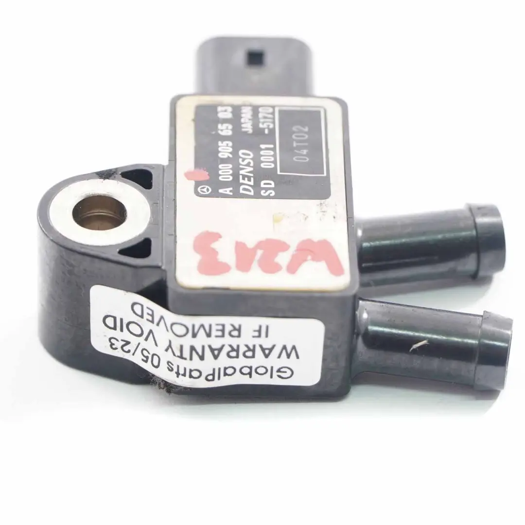 OM654 Diesel Abgasdruck sensor DPF für Mercedes W213 mit Teilenummer A0009056503 Mercedes W213 OM654 Diesel Abgasdruck sensor DPF - SKU A0009056503 - Teilenummer A0009056503
