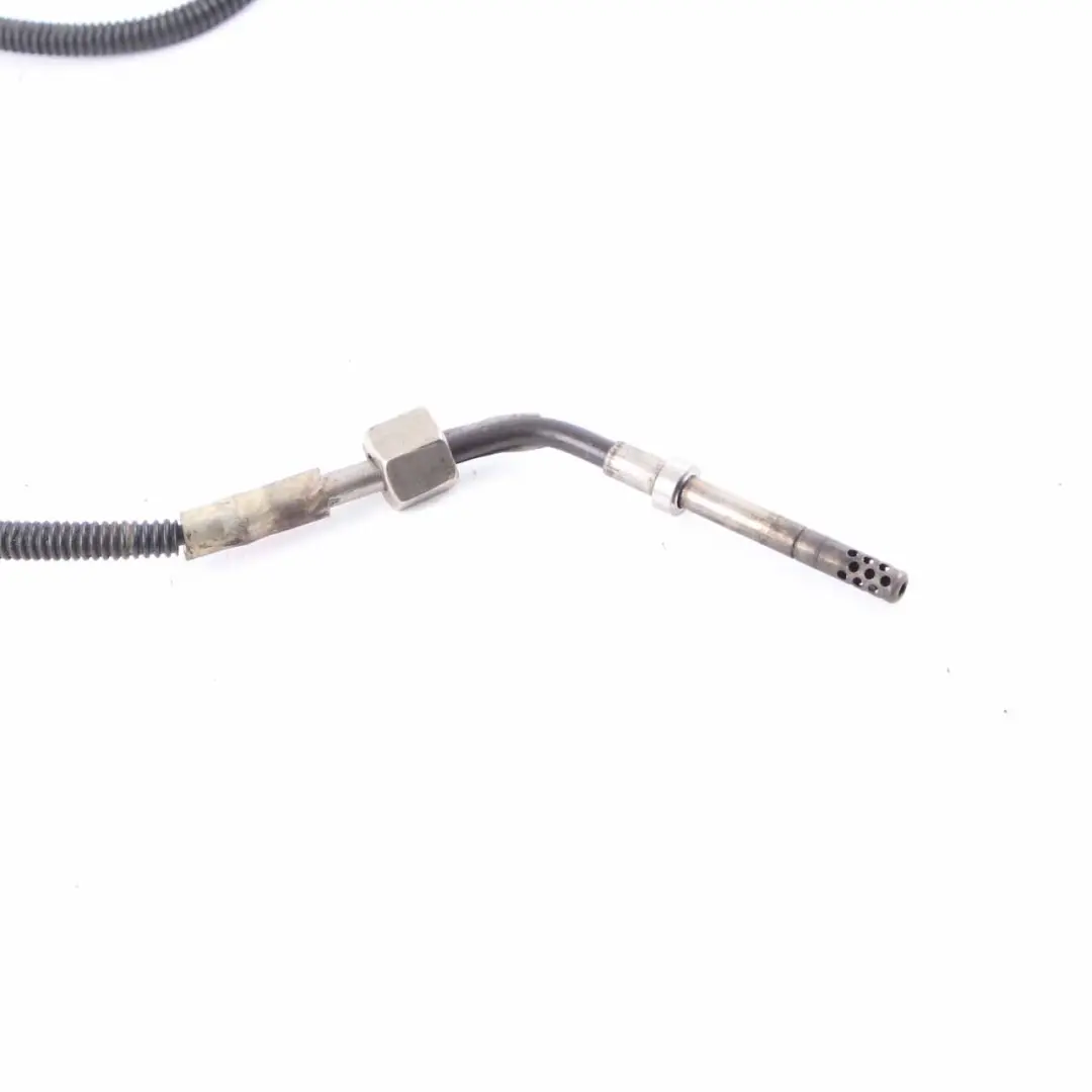 Temperature Sensor Mercedes W176 W246 Diesel Exhaust Gas Engine to with Part number A0009057004 Temperature Sensor Mercedes W176 W246 Diesel Exhaust Gas Engine - SKU A0009057004 - Part number A0009057004