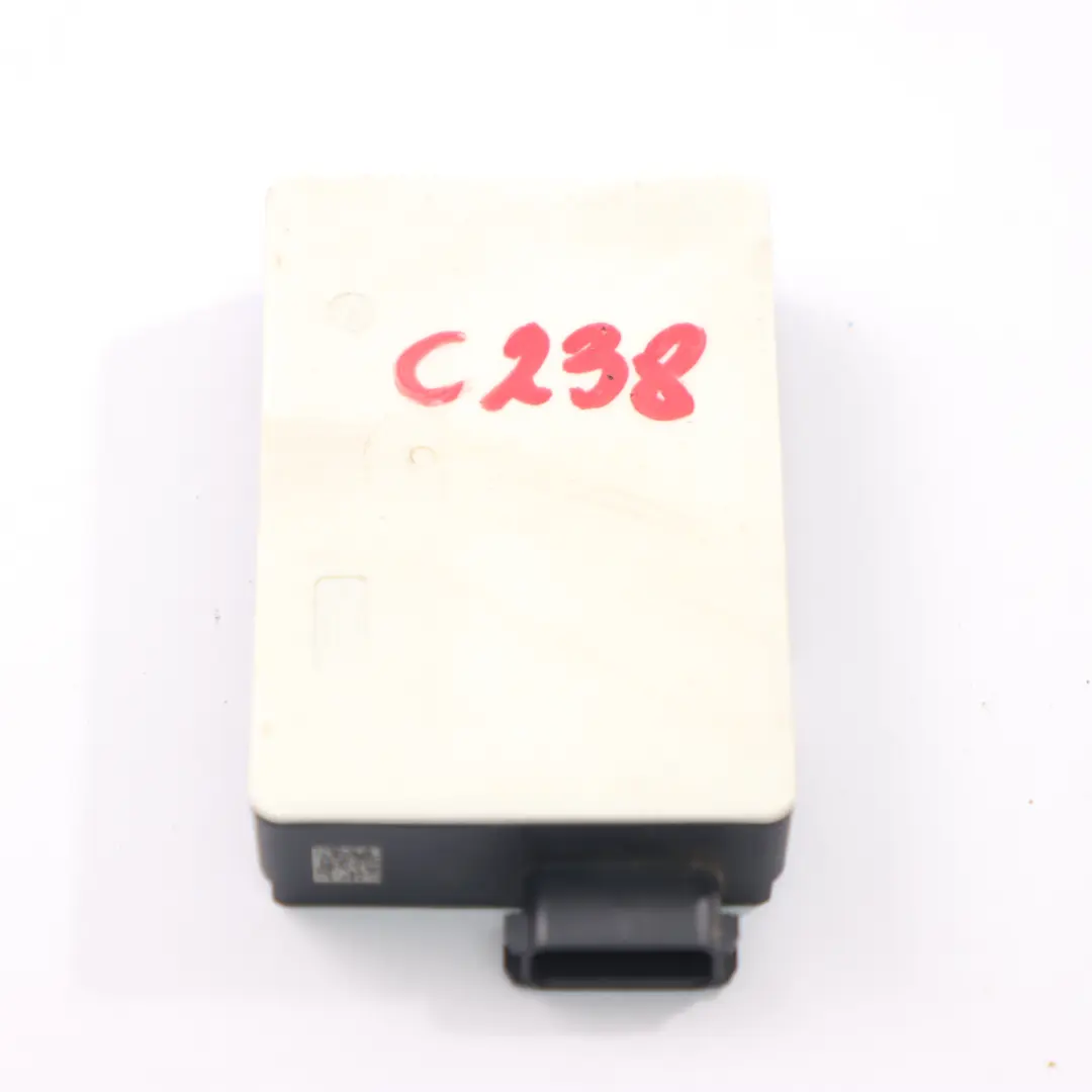 Mercedes C238 parachoques trasero sensor de radar punto ciego izquierdo derecho - SKU A0009057908 - Número de pieza A0009057908
