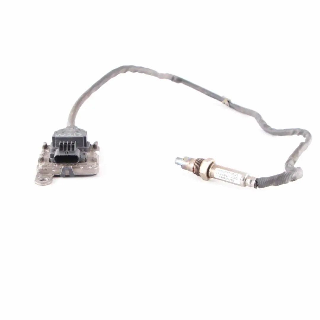 Czujnik NOX Mercedes W205 W213 W906 W247 Sonda Lambda Oxygen A0009057803 do o numerze A0009058011 Czujnik NOX Mercedes W205 W213 W906 W247 Sonda Lambda Oxygen A0009057803 - SKU A0009058011 - Numer Części A0009058011