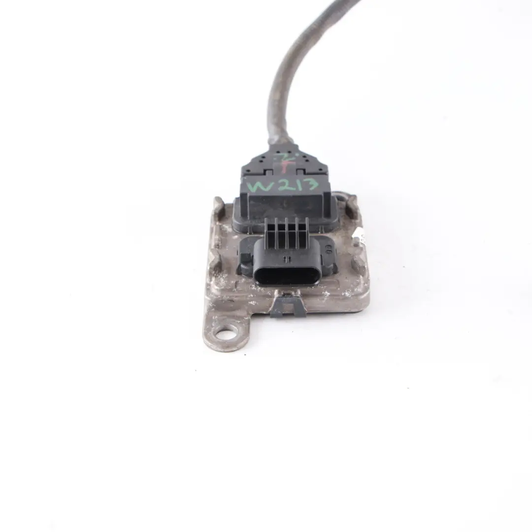  Capteur NOX Mercedes W205 W213 W906 W247 Sonde À Oxygène Lambda A0009057803 - SKU A0009058011 - Numéro de pièce A0009058011