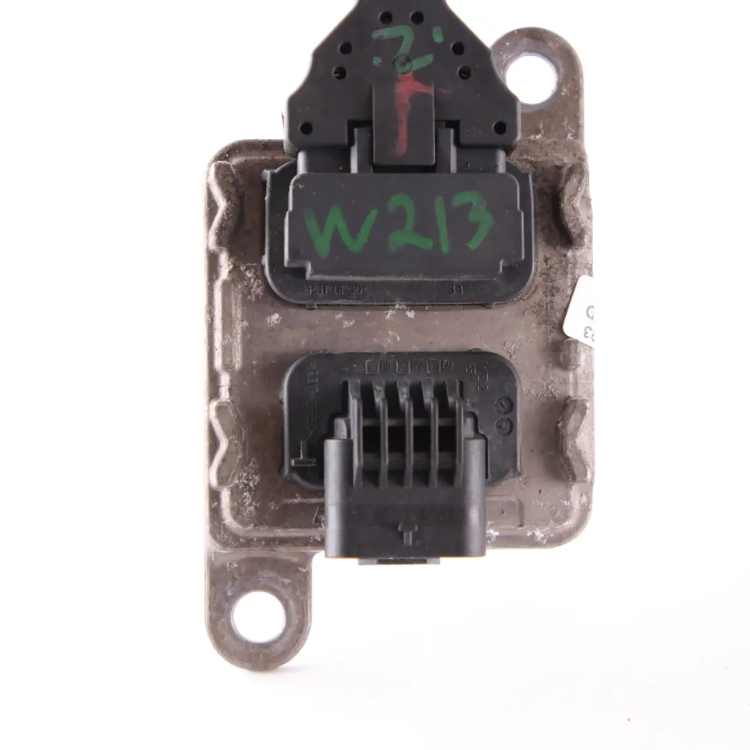 Czujnik NOX Mercedes W205 W213 W906 W247 Sonda Lambda Oxygen A0009057803 do o numerze A0009058011 Czujnik NOX Mercedes W205 W213 W906 W247 Sonda Lambda Oxygen A0009057803 - SKU A0009058011 - Numer Części A0009058011