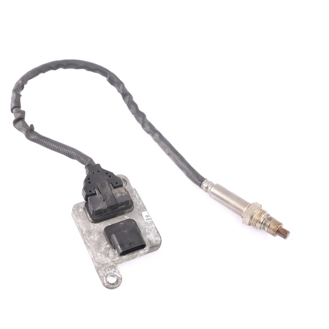 Knox Sensor Mercedes X253 GLC 220d de óxido de nitrógeno de escape para con número de pieza A0009058411 Knox Sensor Mercedes X253 GLC 220d de óxido de nitrógeno de escape - SKU A0009058411 - Número de pieza A0009058411