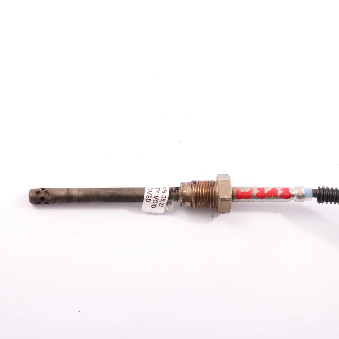 OM651 Diesel Abgastemperatur sensor für Mercedes Sprinter W906 mit Teilenummer A0009058804 Mercedes Sprinter W906 OM651 Diesel Abgastemperatur sensor - SKU A0009058804 - Teilenummer A0009058804