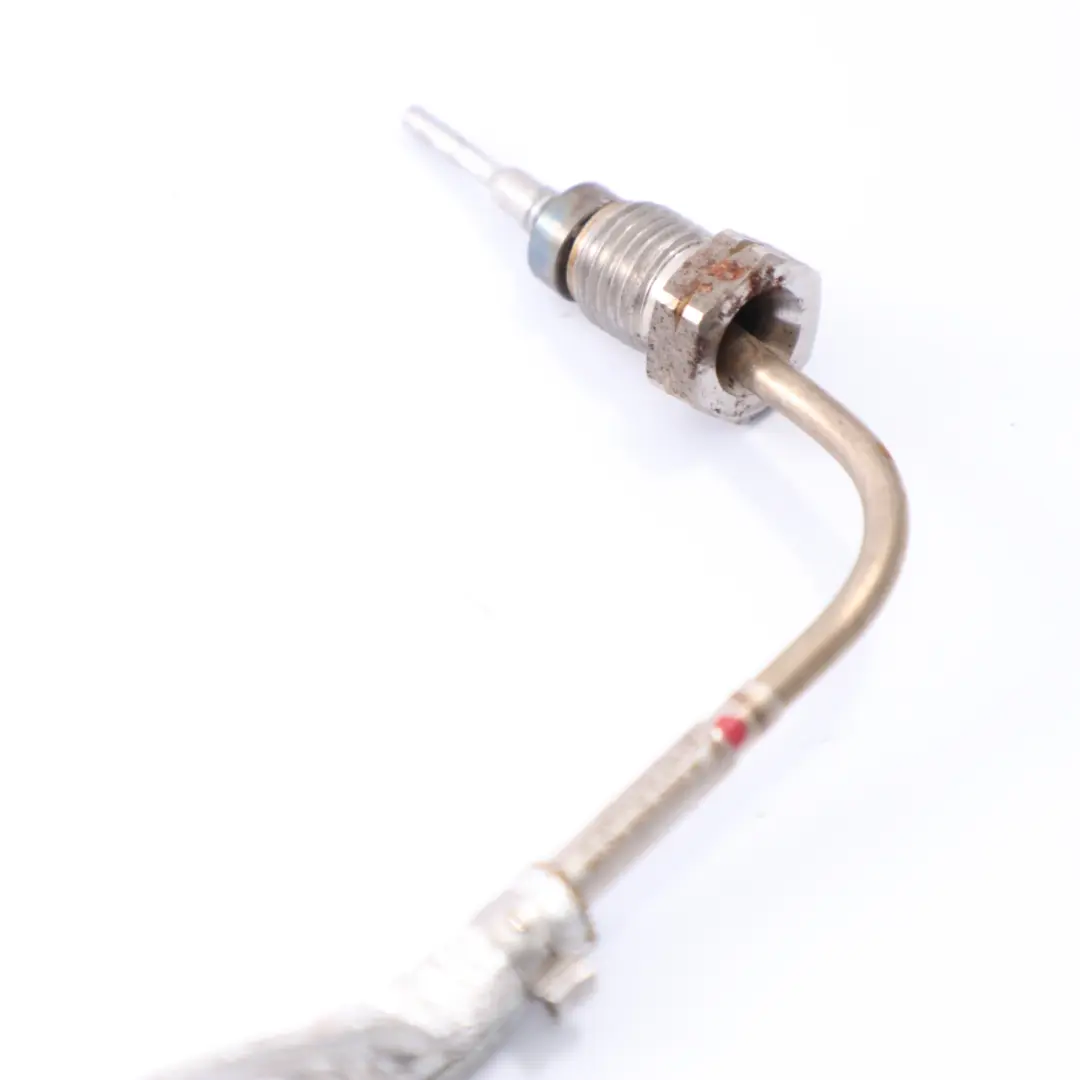OM651 Diesel Abgas temperatur sensor für Mercedes W176 mit Teilenummer A0009059005 Mercedes W176 OM651 Diesel Abgas temperatur sensor - SKU A0009059005 - Teilenummer A0009059005