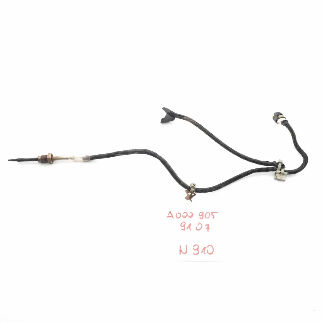 OM651 Sensore temperatura gas scarico diesel per Mercedes Sprinter W910 con numero di parte A0009059107 Mercedes Sprinter W910 OM651 Sensore temperatura gas scarico diesel - SKU A0009059107 - Numero di parte A0009059107