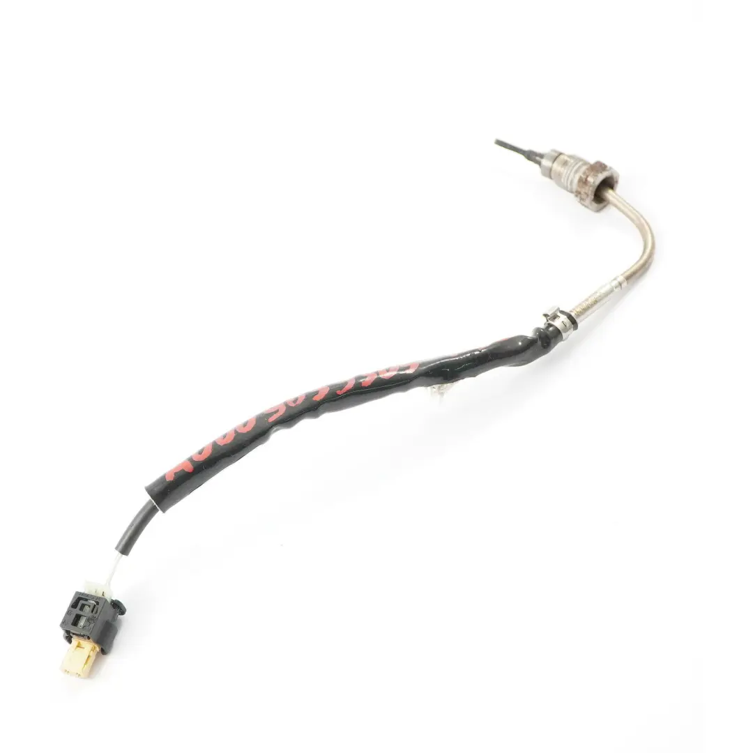 OM651 Czujnik Dolotu Temperatury Powietrza Doładowanego do Mercedes W906 o numerze A0009059305 Mercedes W906 OM651 Czujnik Dolotu Temperatury Powietrza Doładowanego - SKU A0009059305 - Numer Części A0009059305