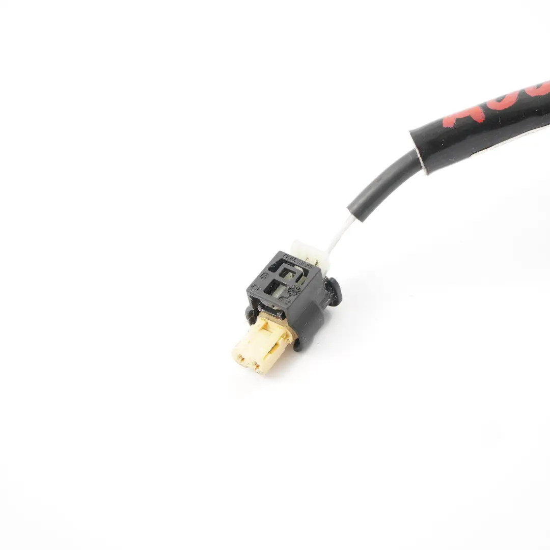 OM651 Diesel Lade Luftansaug Temperatur Sensor für Mercedes W906 mit Teilenummer A0009059305 Mercedes W906 OM651 Diesel Lade Luftansaug Temperatur Sensor - SKU A0009059305 - Teilenummer A0009059305