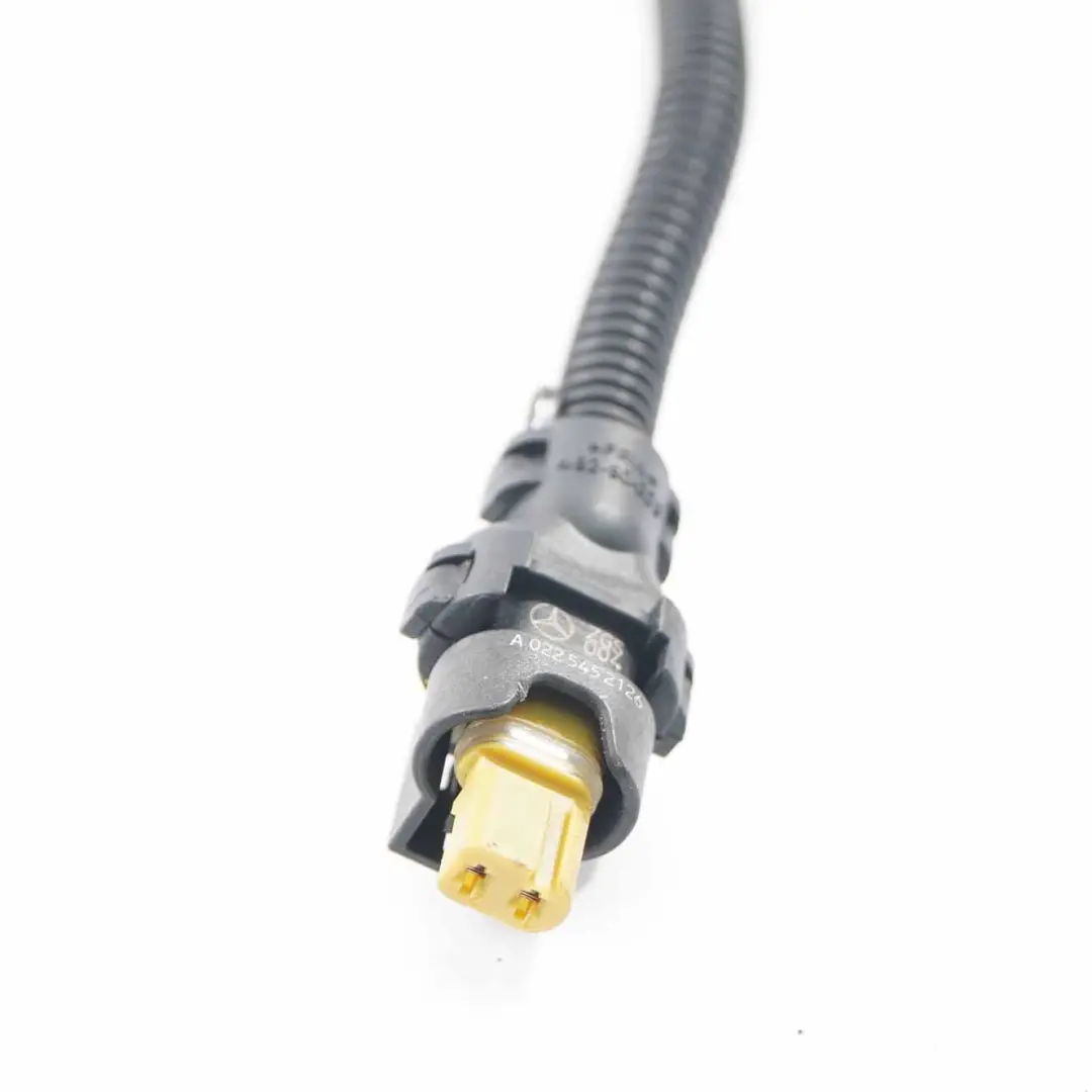 OM654 Capteur de température d'échappement Moteur pour Mercedes W205 W213 à propos du numéro de pièce A0009059604 Mercedes W205 W213 OM654 Capteur de température d'échappement Moteur - SKU A0009059604 - Numéro de pièce A0009059604