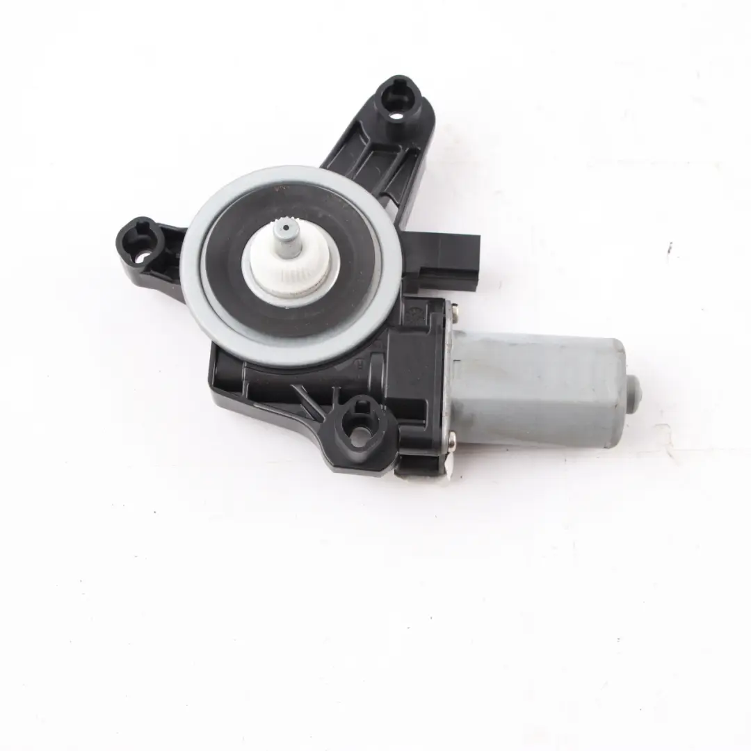  Motor Elevador Mercedes W177 W247 Trasero Derecho Puerta Ventana Accionamiento - SKU A0009060908 - Número de pieza A0009060908