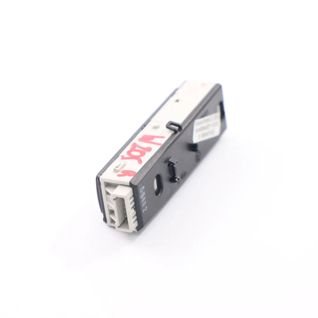  Kabinenleuchte Mercedes W205 Innenleuchte Hinten Rechts Schwarz - SKU A0009061035 - Teilenummer A0009061035