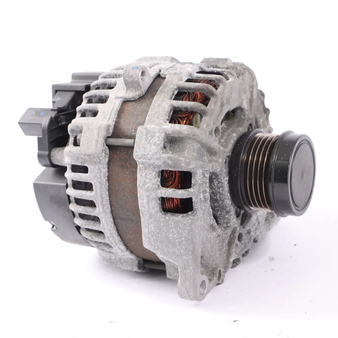 Mercedes W176 W242 W246 Alternator Bosch M270 Benzyna - SKU A0009061903 - Numer Części A0009061903