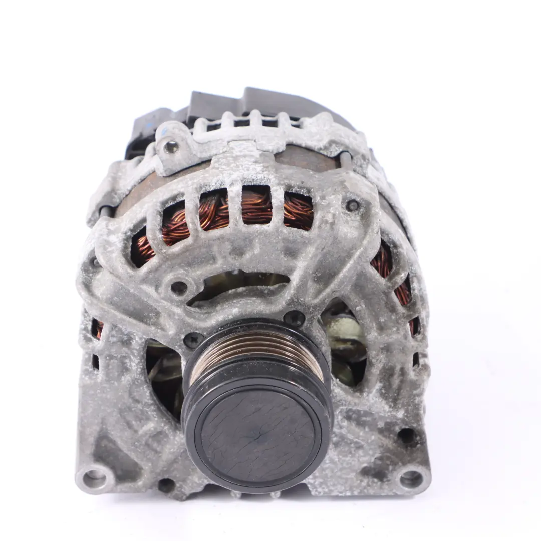 Mercedes W176 W242 W246 Alternator Bosch M270 Benzyna - SKU A0009061903 - Numer Części A0009061903