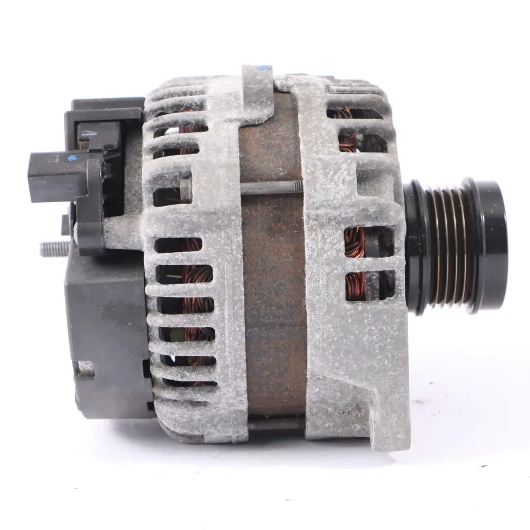 Alternator Generator Bosch M270 Petrol to Mercedes W176 W242 W246 with Part number A0009061903 Mercedes W176 W242 W246 Alternator Generator Bosch M270 Petrol - SKU A0009061903 - Part number A0009061903