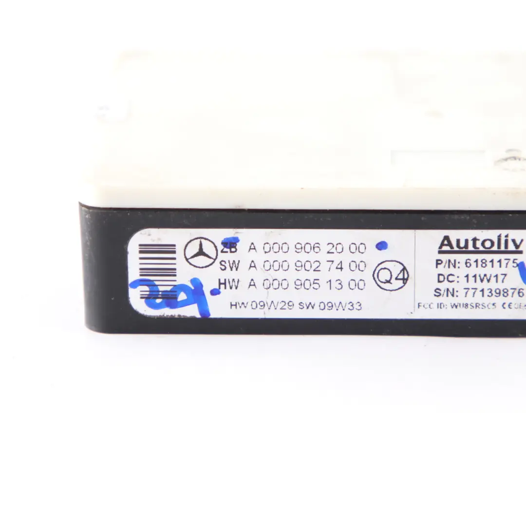 Blind Spot Radar Sensor Rear Left Right N/O/S to Mercedes W212 W221 with Part number A0009062000 Mercedes W212 W221 Blind Spot Radar Sensor Rear Left Right N/O/S - SKU A0009062000 - Part number A0009062000