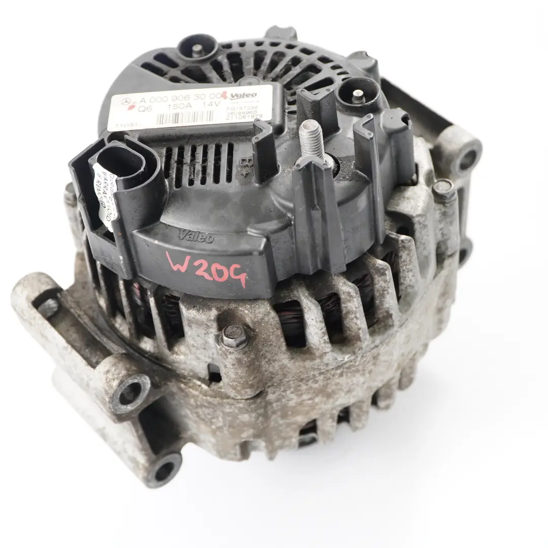  Alternatore Generatore Mercedes W204 W212 M271 Motore Valeo 150A 14V - SKU A0009063000 - Numero di parte A0009063000