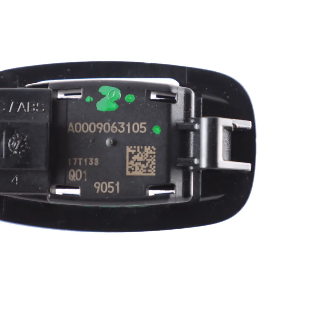  Interior Lamp Mercedes C205 Instrument Panel Light Left Right N/O/S - SKU A0009063105 - Part number A0009063105